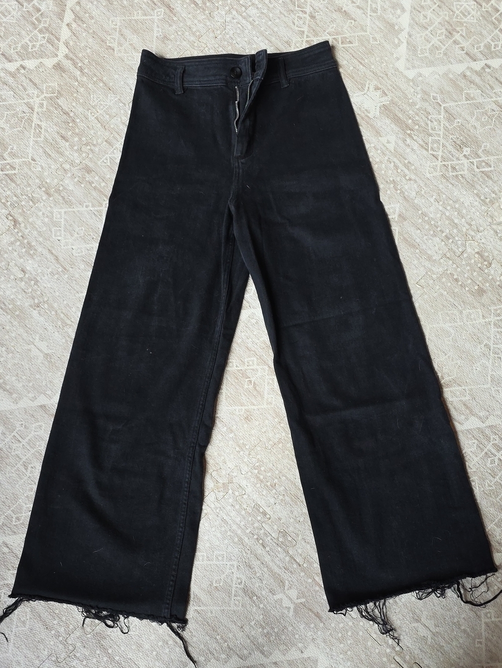 Shop Stevie Black Wide-Leg Jeans with Raw Hem